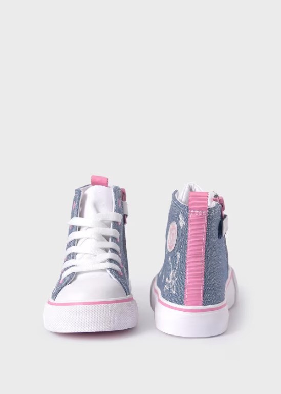 43518 - Girls embroidered sneakers
