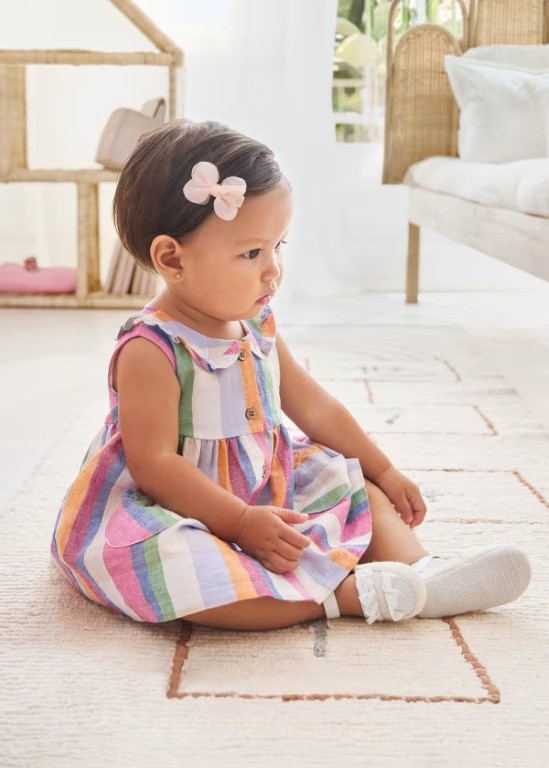 01835 - Newborn plaid dress with bloomer set Better Cotton
