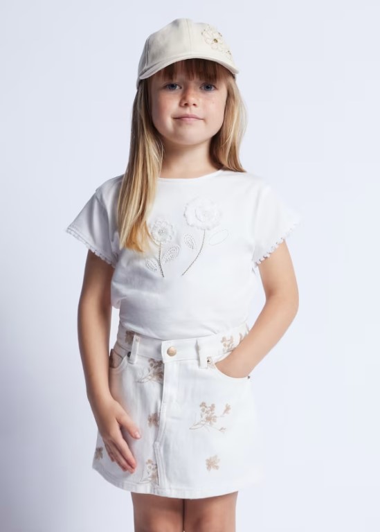 03903 - Girls twill skirt embroidery
