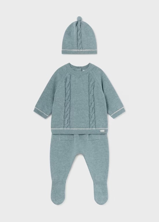 2511-Newborn 3 Piece Knit Set